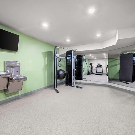 Woodspring Suites Dearborn Detroit Buitenkant foto